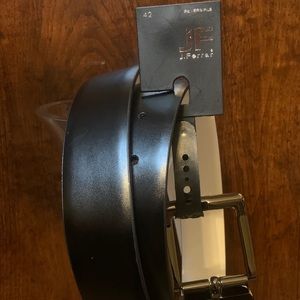NWOT JF J. Ferrar Belt
